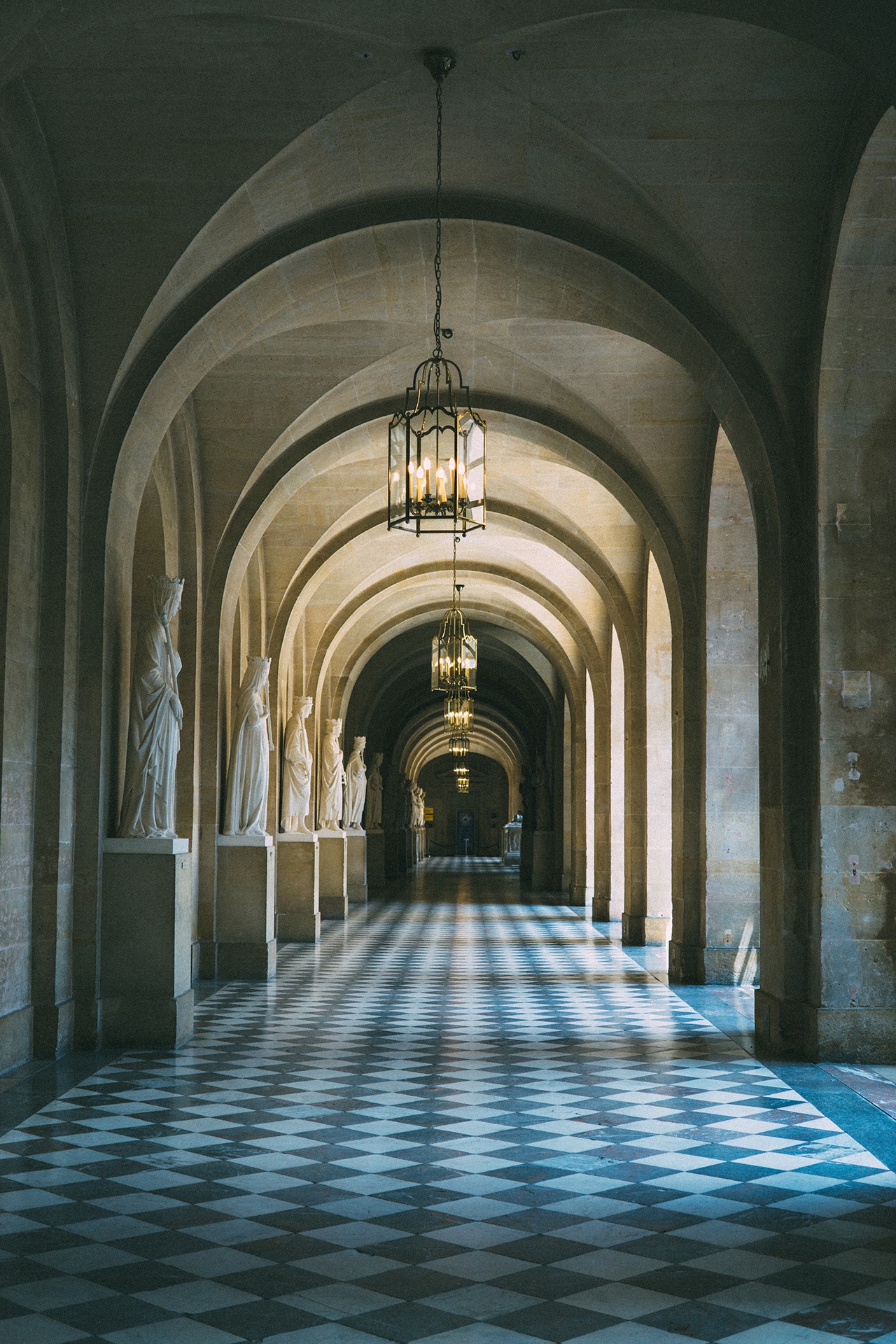 London & Paris, 2018